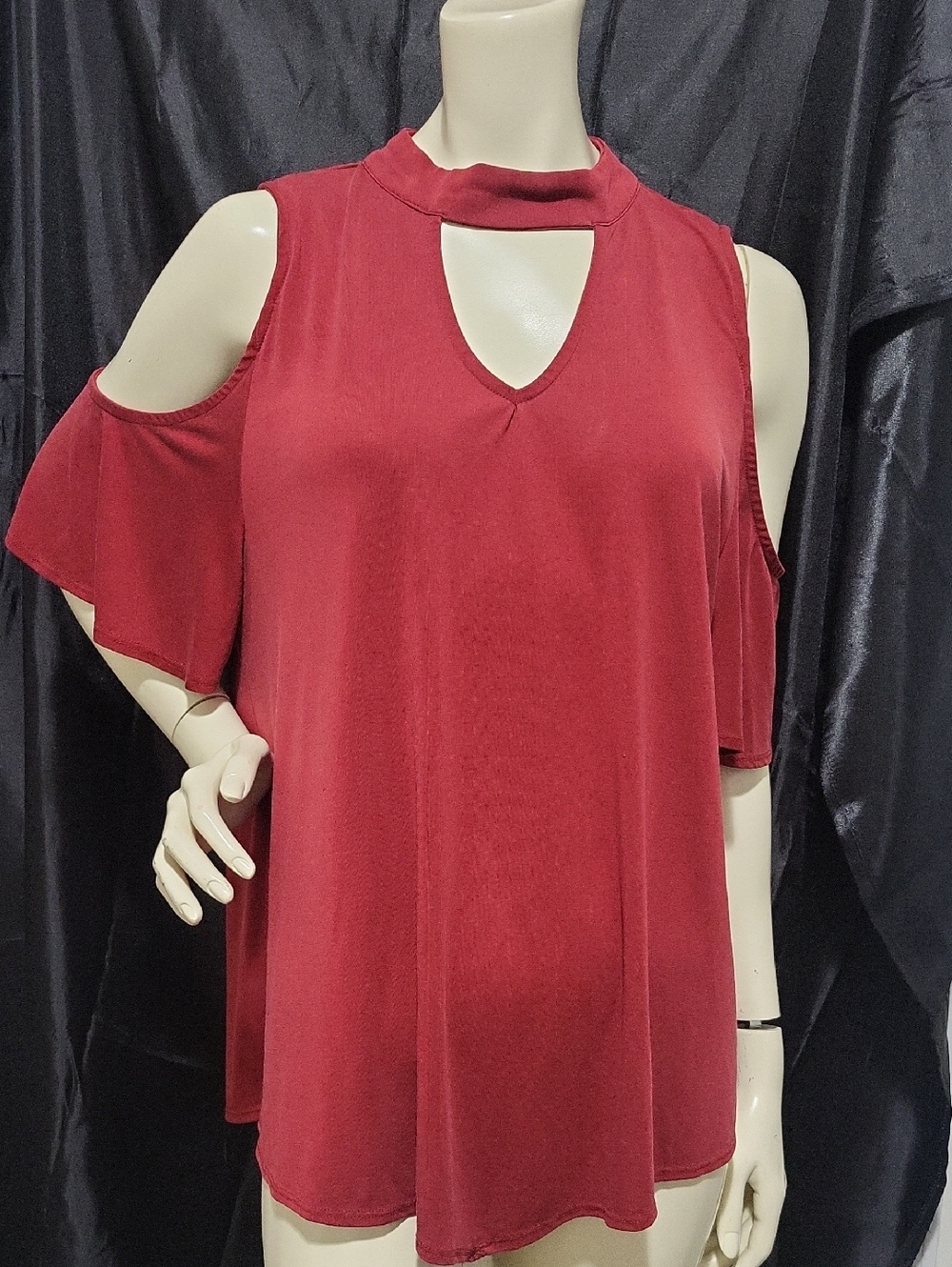 Keyhole Tunic Top Size XL